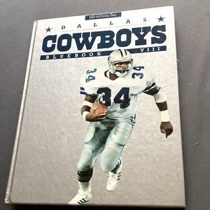 Dallas Cowboys Bluebook VIII Excellent condition.